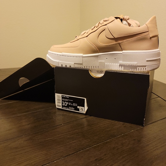 Nike Air Force 1 Pixel - Picture 3 of 3